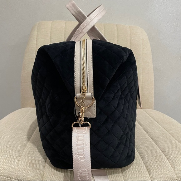 NEW Juicy Couture Black Royal Couture Wordplay Overnighter Travel Duffel Bag - Picture 7 of 9